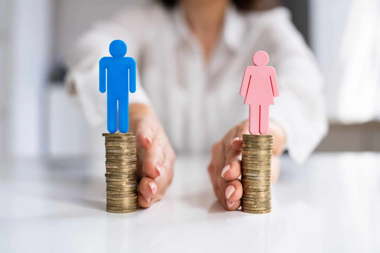 L’égalité femmes-hommes et la transparence salariale