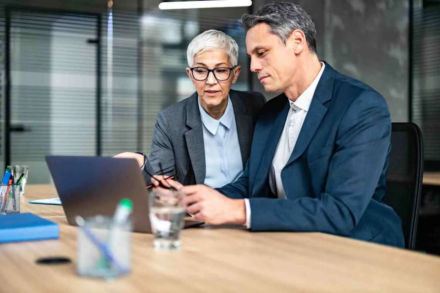 surveillance abusive au travail